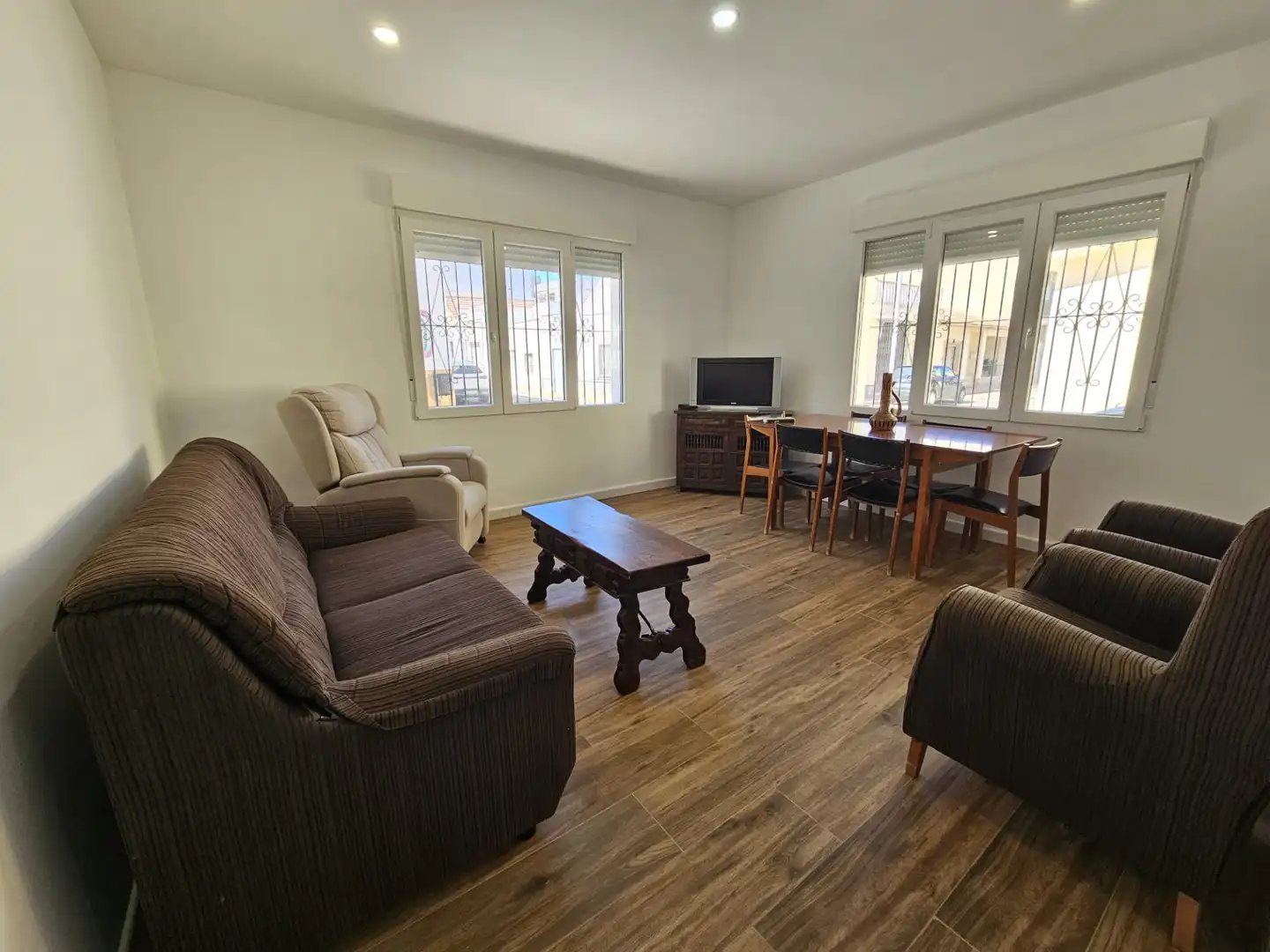 Sala d'estar de Casa o xalet en venda en San Pedro del Pinatar amb Moblat