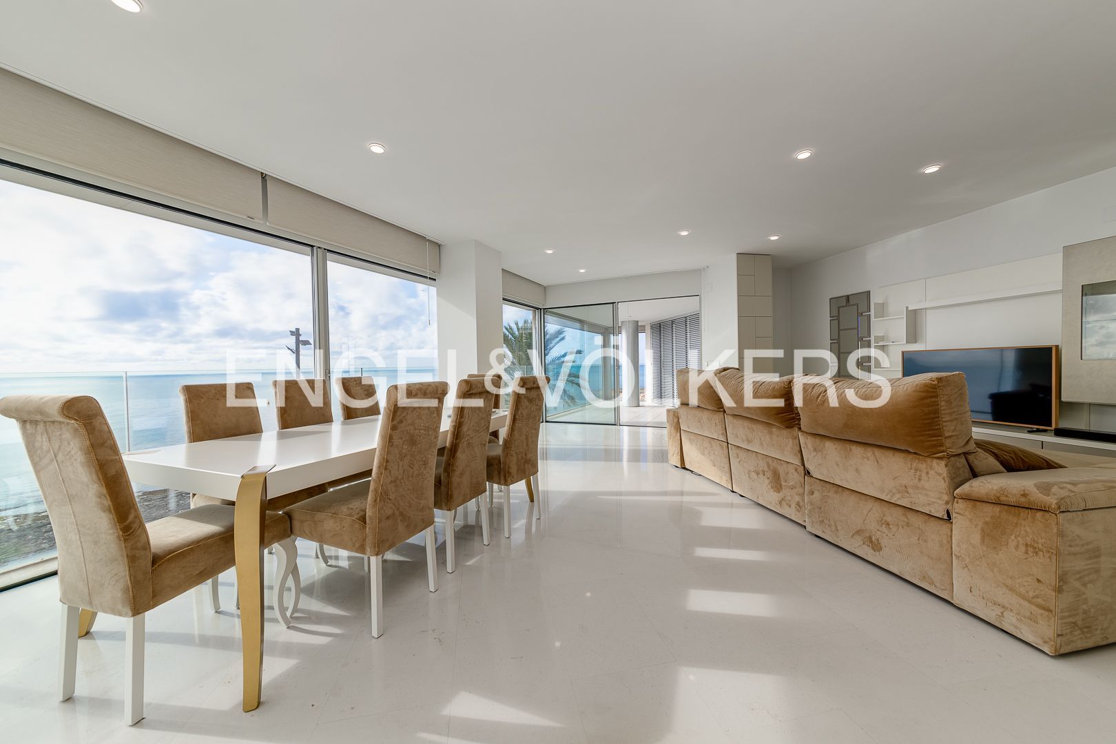 Menjador de Apartament en venda en Torrevieja amb Aire condicionat, Calefacció i Terrassa