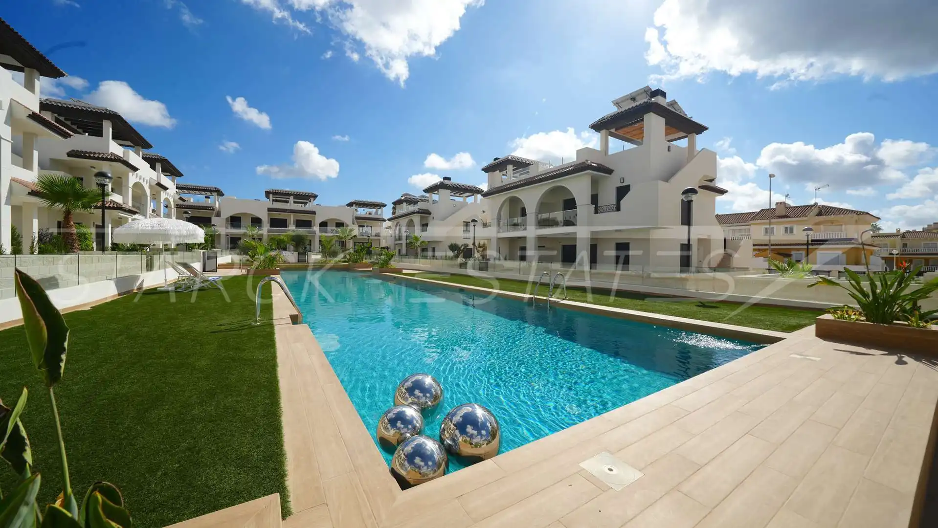 Apartment mit Pool zum Verkauf in Ciudad Quesada