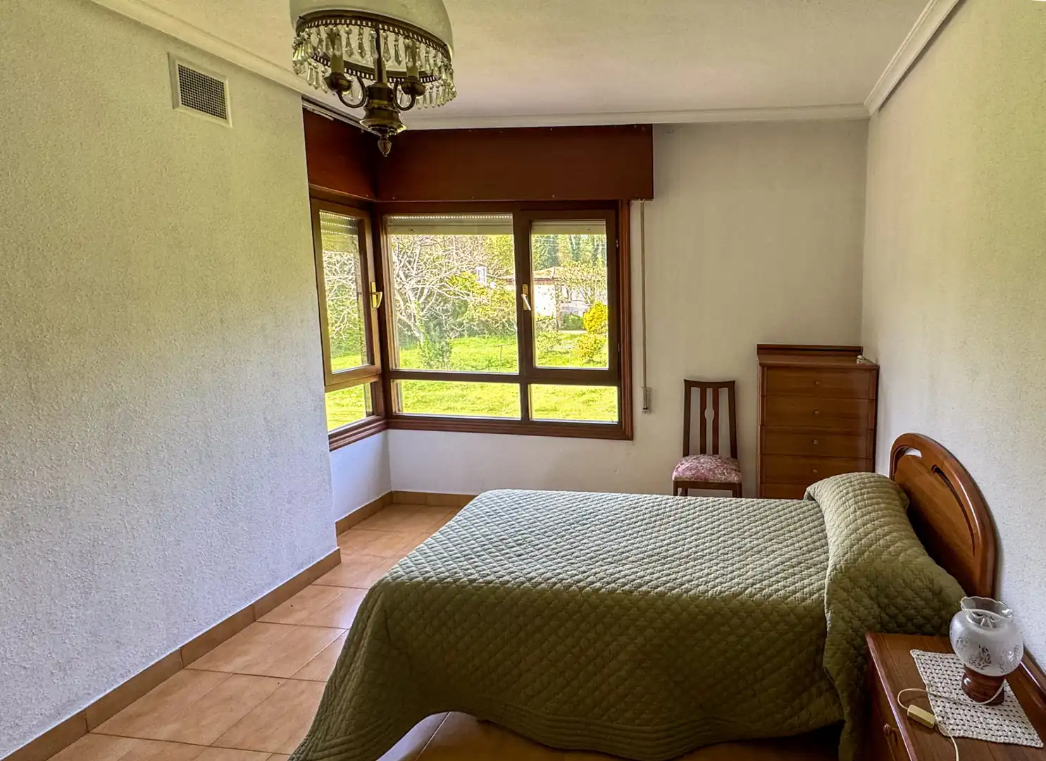 Habitación de Casa o chalet en venta en Alfoz de Lloredo con Jardín privado