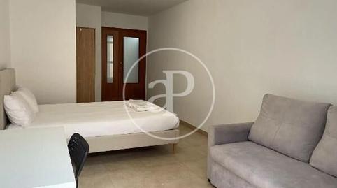 Foto 2 de Piso de alquiler en Carrer de Sant Jacint Castanyeda, Mont-Olivet, Valencia Capital