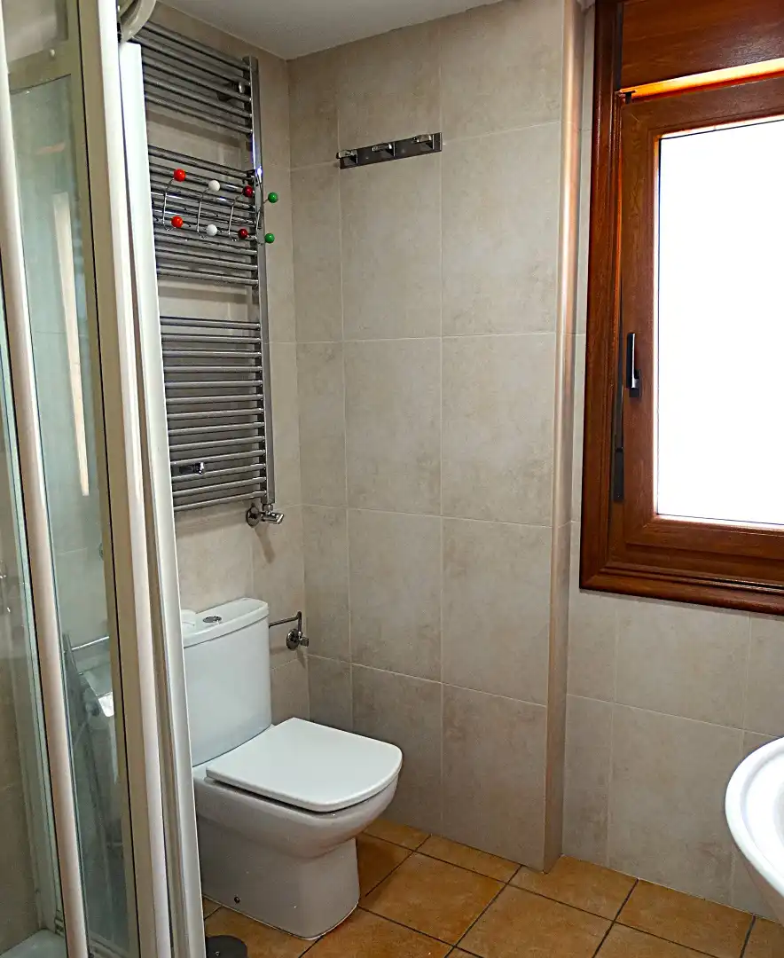 Bany de Casa o xalet en venda en Miño amb Calefacció, Parquet i Terrassa