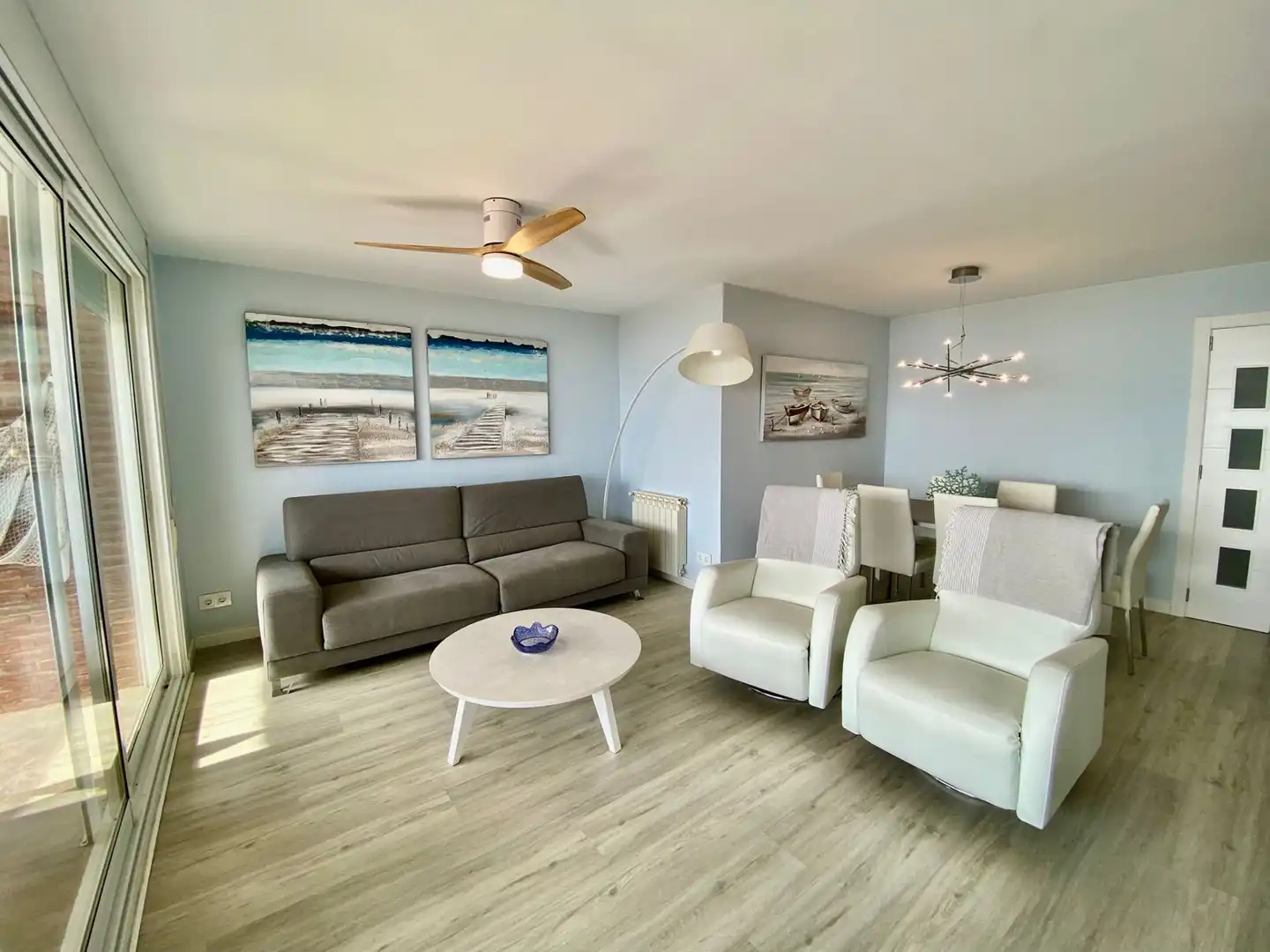 Living room of Flat for sale in Torredembarra  with Heating, Terrace and Storage room