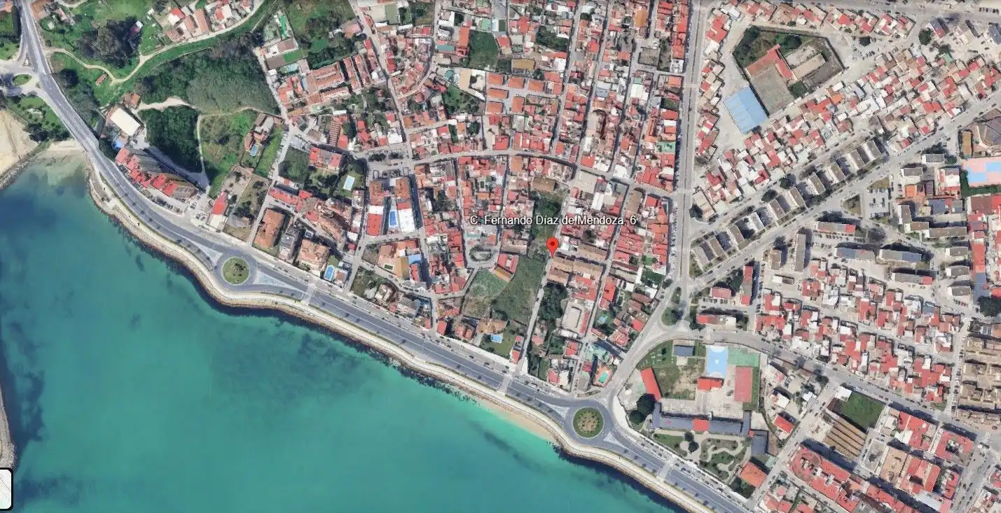 Vista exterior de Piso en venta en La Línea de la Concepción