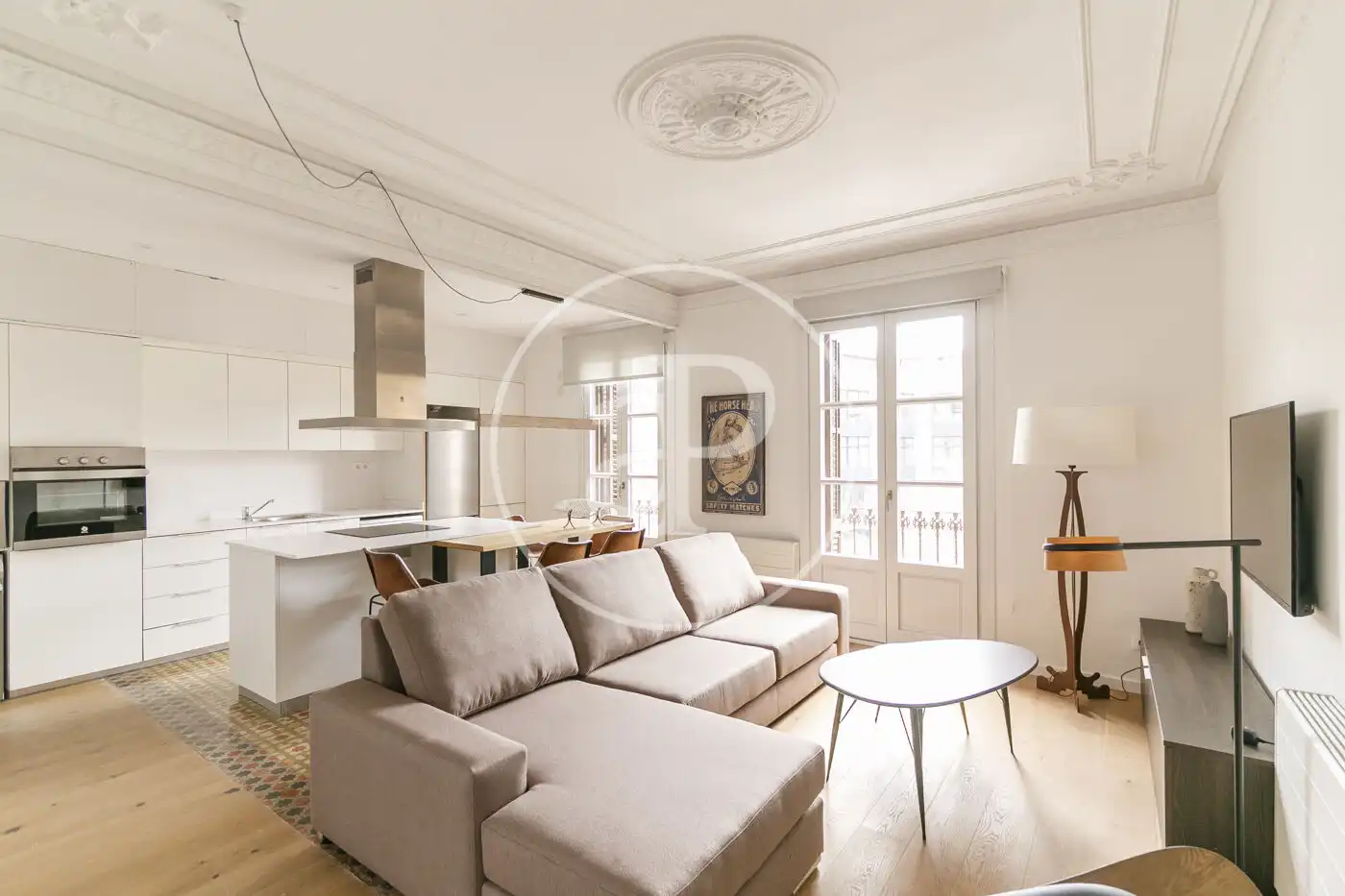 Flat for rent in Carrer de Gravina, El Raval
