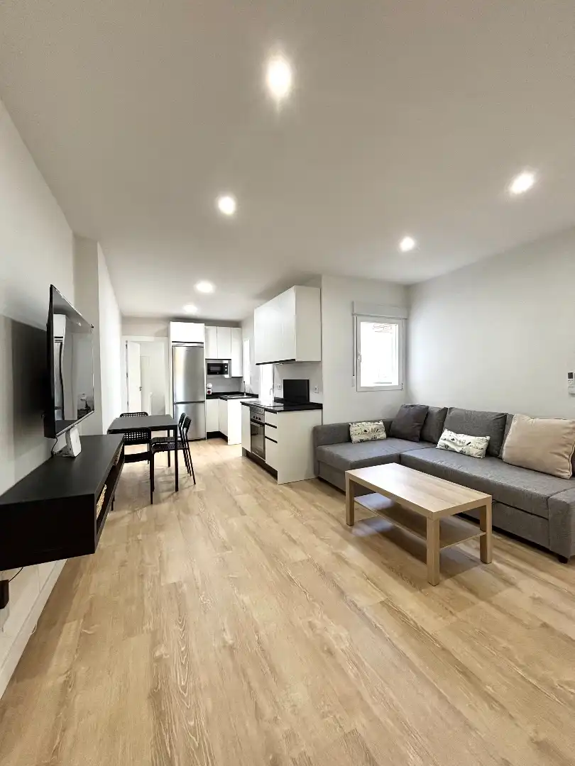 Sala de estar de Piso de alquiler en Plasencia con Aire acondicionado, Calefacción y Parquet