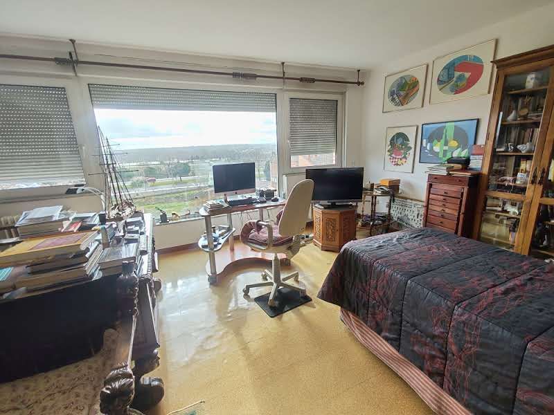 Dormitori de Casa o xalet en venda en Salamanca Capital amb Calefacció i Jardí privat