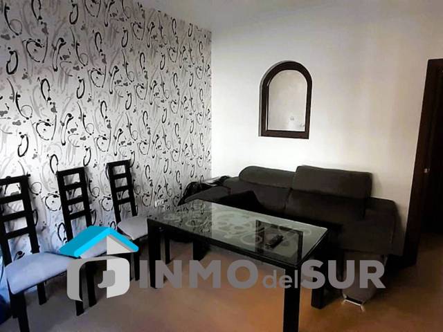 Casa-chalet en Venta en Calle Silos en Cabra