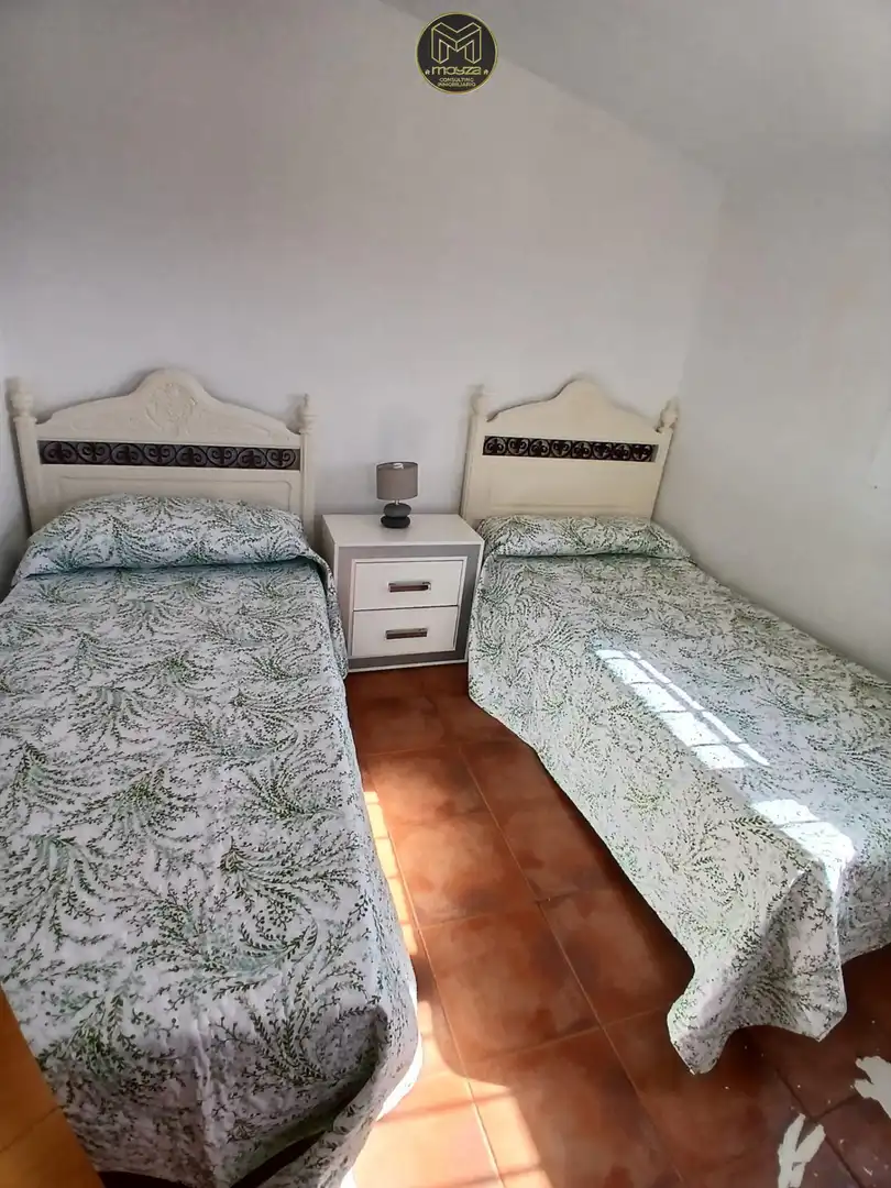 Habitación de Casa adosada de alquiler en Casares