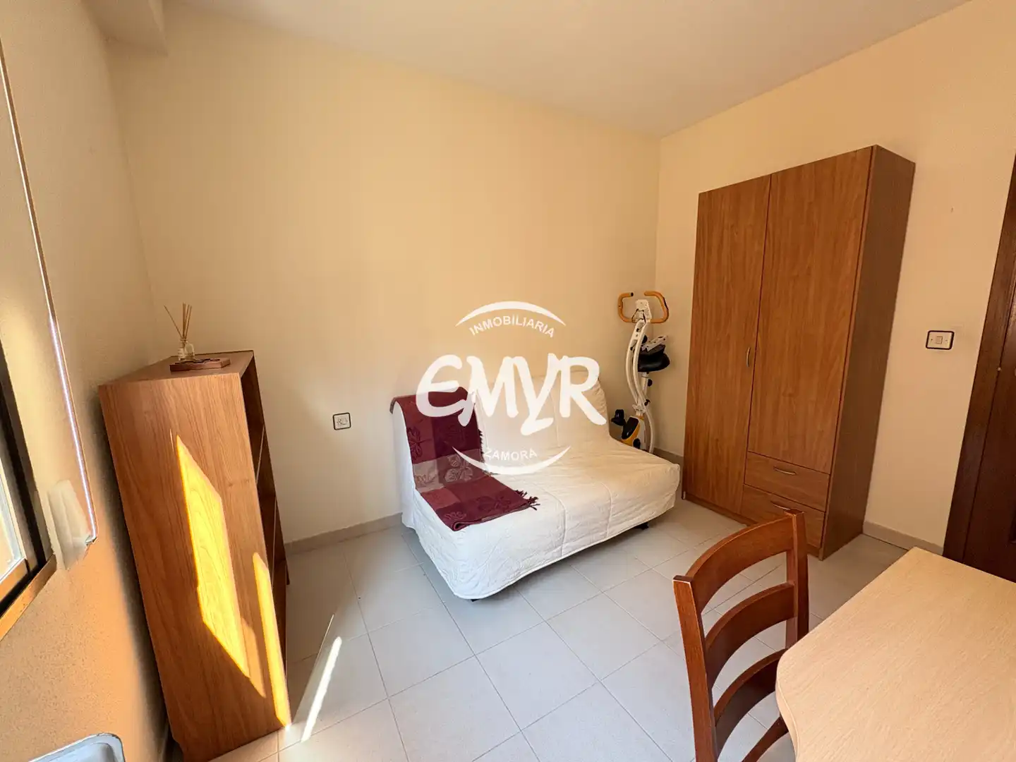 Habitación de Piso de alquiler en Zamora Capital  con Calefacción y Amueblado