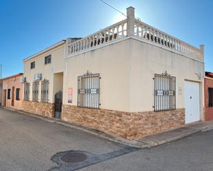 Vista exterior de Casa o xalet en venda en Las Labores   amb Aire condicionat i Terrassa