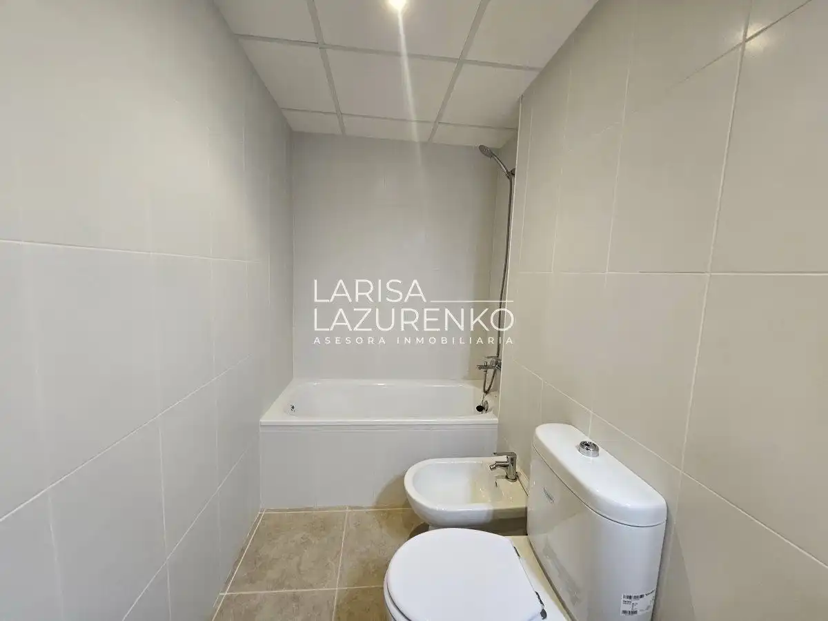 Baño de Dúplex en venta en L'Aldea con Terraza y Balcón