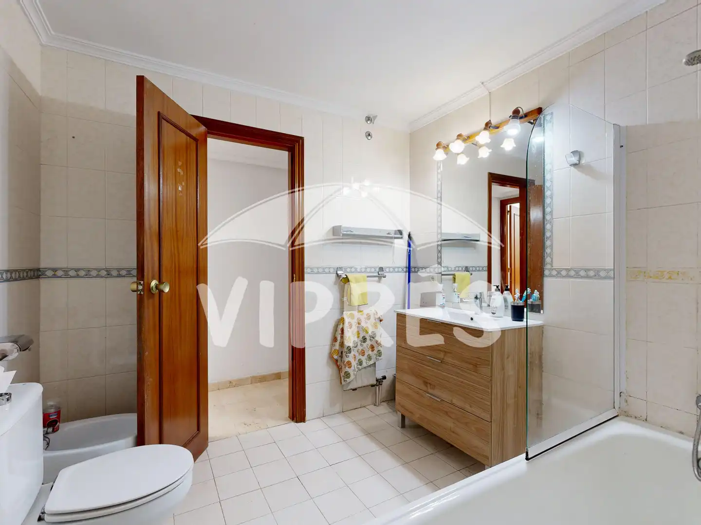 Habitación de Dúplex en venta en Cáceres con Trastero