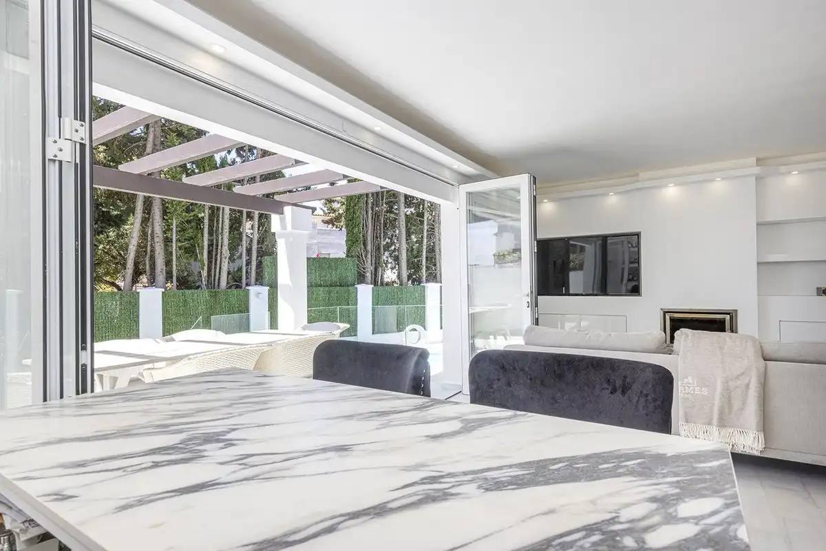 Reihenhaus mit Pool zum Verkauf in Estepona,Centro,Avenida Juan Carlos I, imagen 18