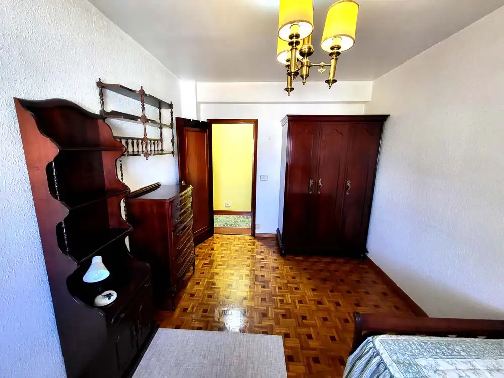 Habitación de Piso de alquiler en Vigo  con Calefacción, Parquet y Terraza