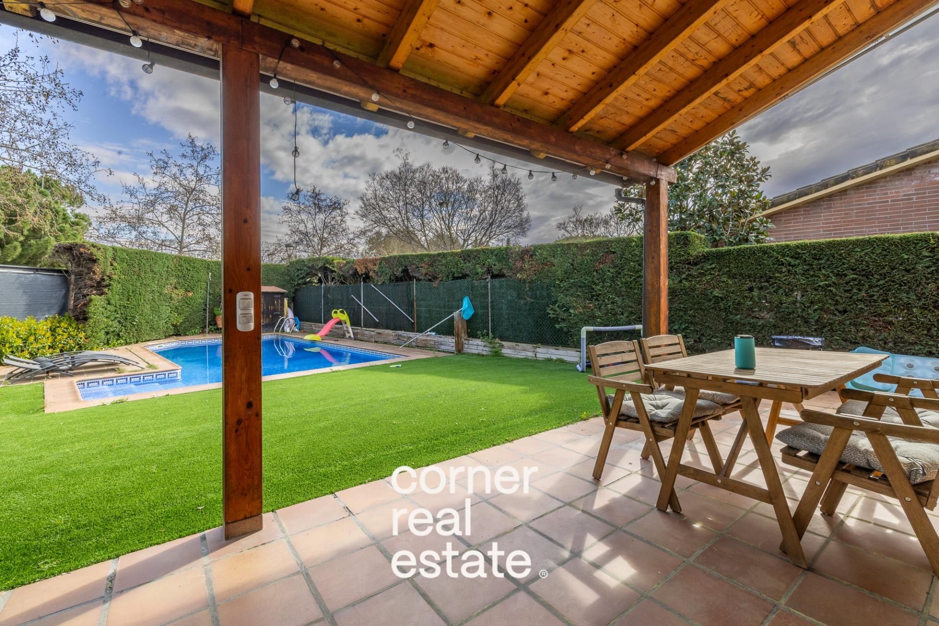Jardín de Casa o chalet en venta en Sant Cugat del Vallès con Aire acondicionado, Calefacción y Jardín privado