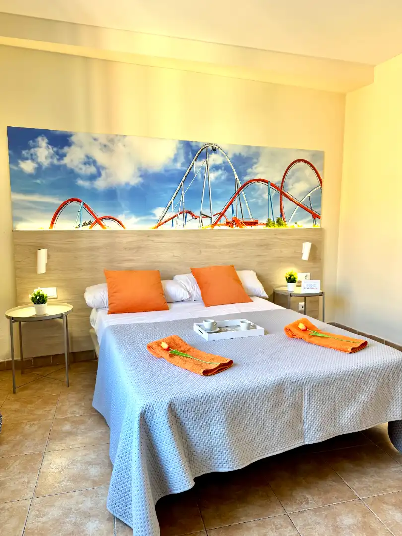 Habitación de Apartamento de alquiler en Salou con Terraza, Amueblado y Horno