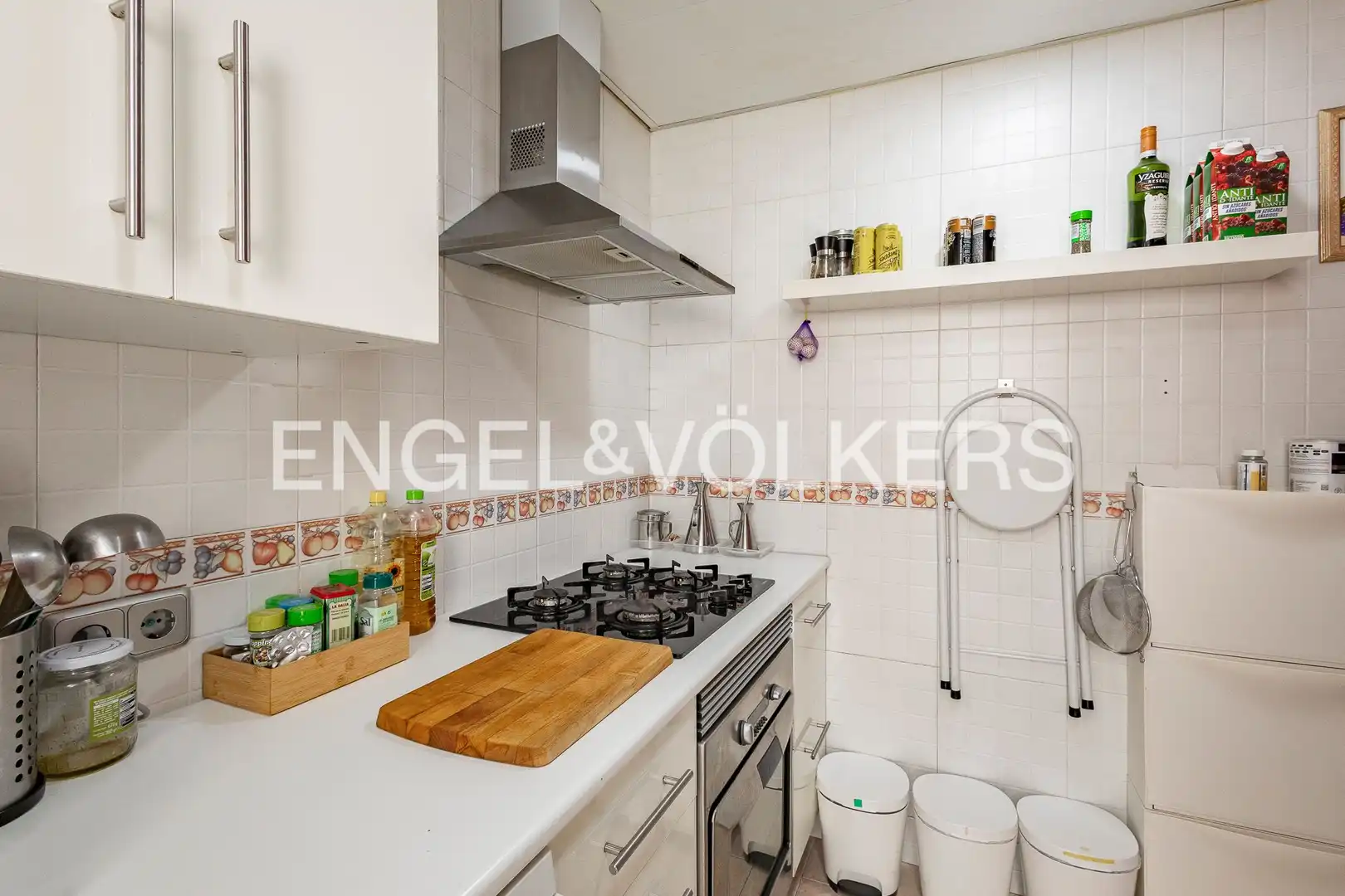 Kitchen of Attic for sale in L'Hospitalet de Llobregat  with Air Conditioner, Heating and Parquet flooring