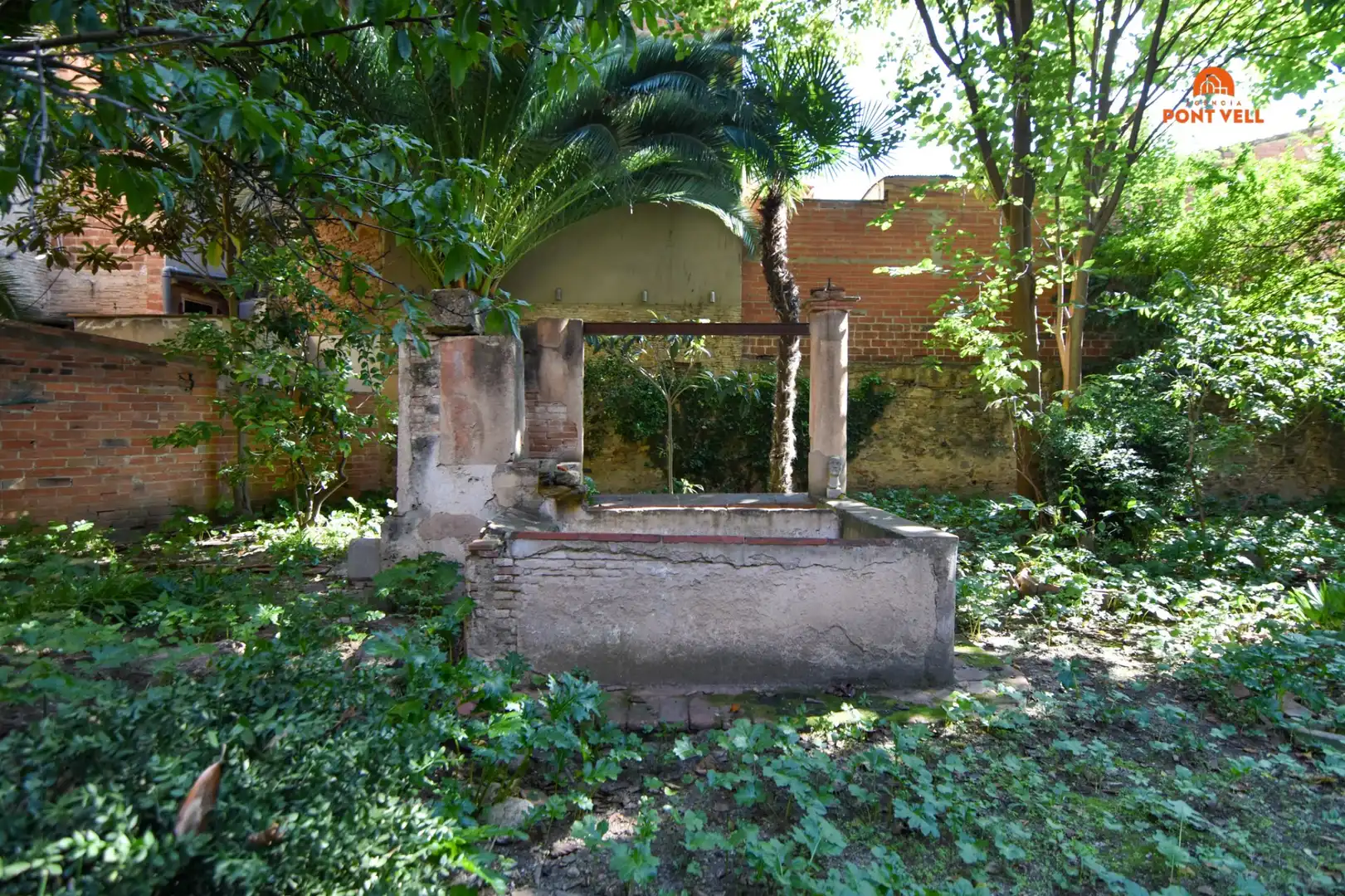 Casa rústica con terraza en venta en La Bisbal d'Empordà, imagen 8