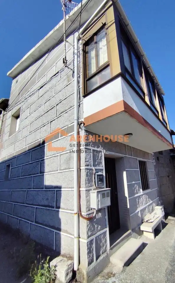 Exterior view of Houses for sale in Xunqueira de Ambía  with Heating, Storage room and Furnished