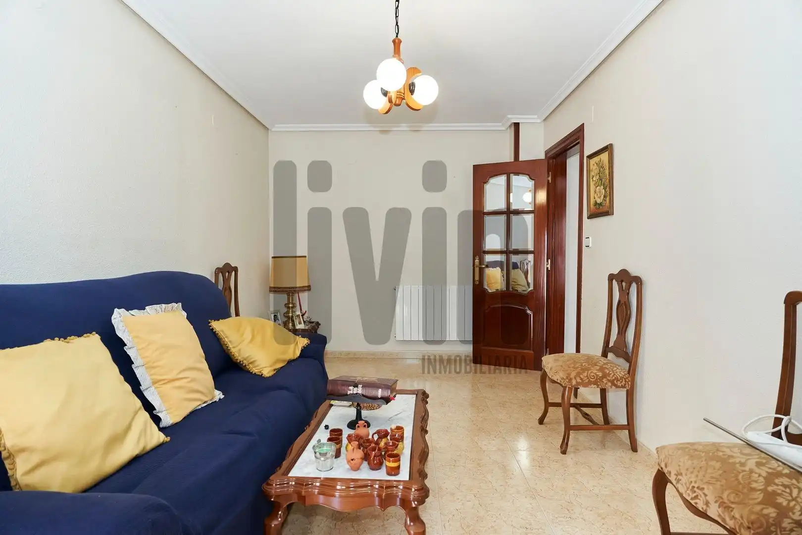Living room of Flat for sale in Jaén  with Air Conditioner and Heating