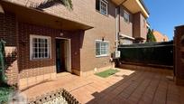 Garden of Single-family semi-detached for sale in Arroyomolinos (Madrid)  with Air Conditioner, Heating and Private garden