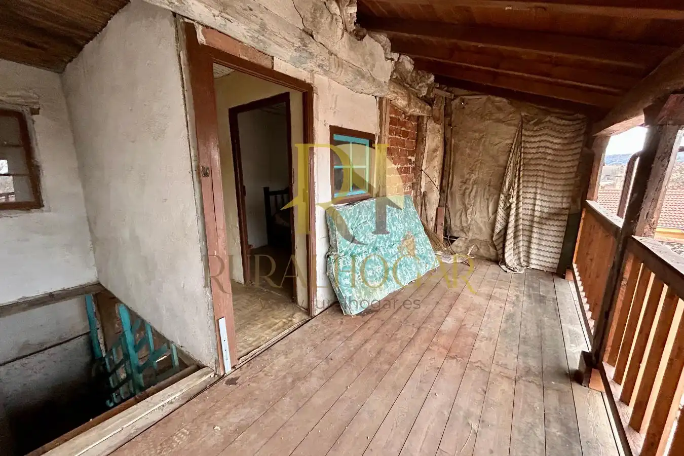 Casa adosada en venta en Llamas de la Ribera con Terraza