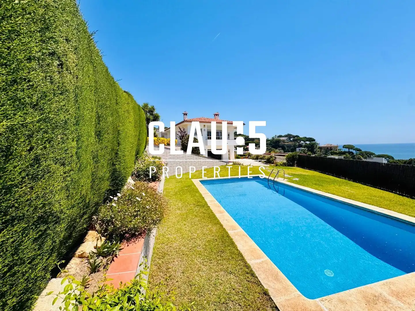 Vista exterior de Casa o chalet en venta en Sant Pol de Mar con Jardín privado, Terraza y Piscina