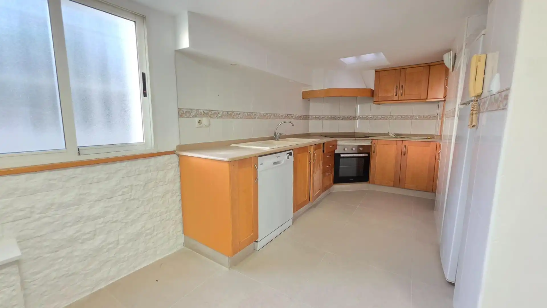 Küche von Einfamilien-Reihenhaus zum Verkauf in Ontinyent mit Terrasse und Balkon