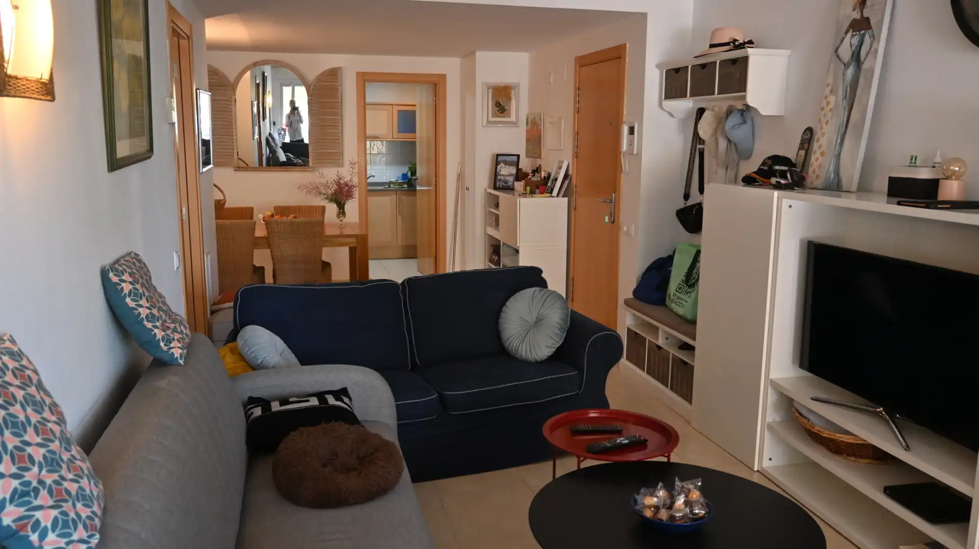 Wohnzimmer von Wohnungen zum Verkauf in L'Escala mit Klimaanlage, Terrasse und Möbliert