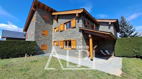 Foto 4 de Casa o xalet en venda a Avinguda Pirineus, 6, Alp poble, Alp