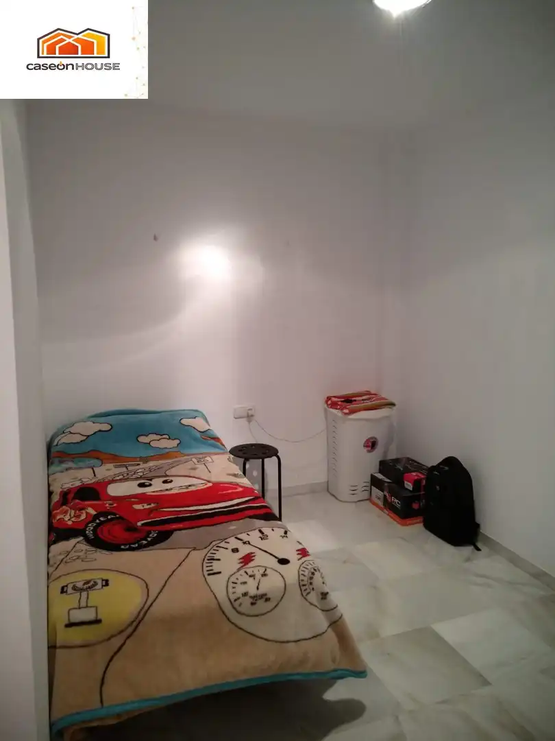 Bedroom of Flat for sale in Paterna de Rivera