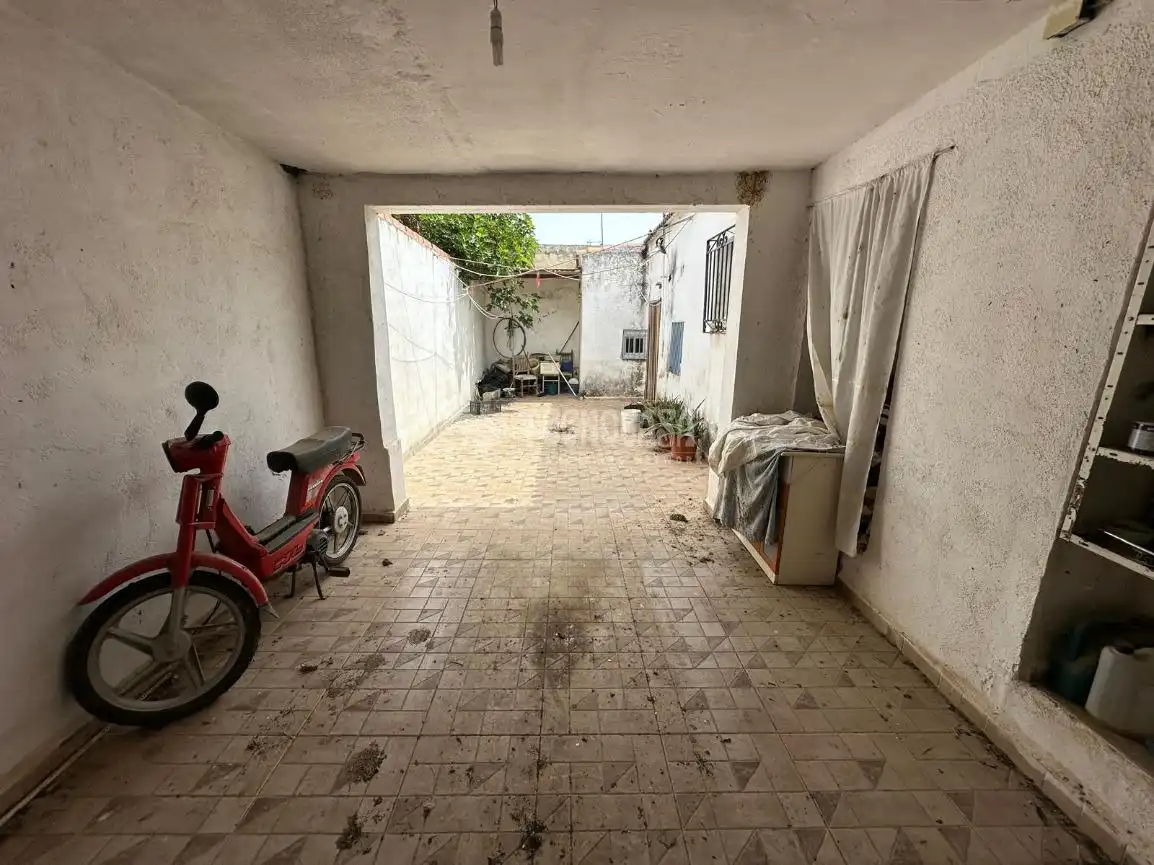 Houses for sale in Espeluy  with Air Conditioner and Heating