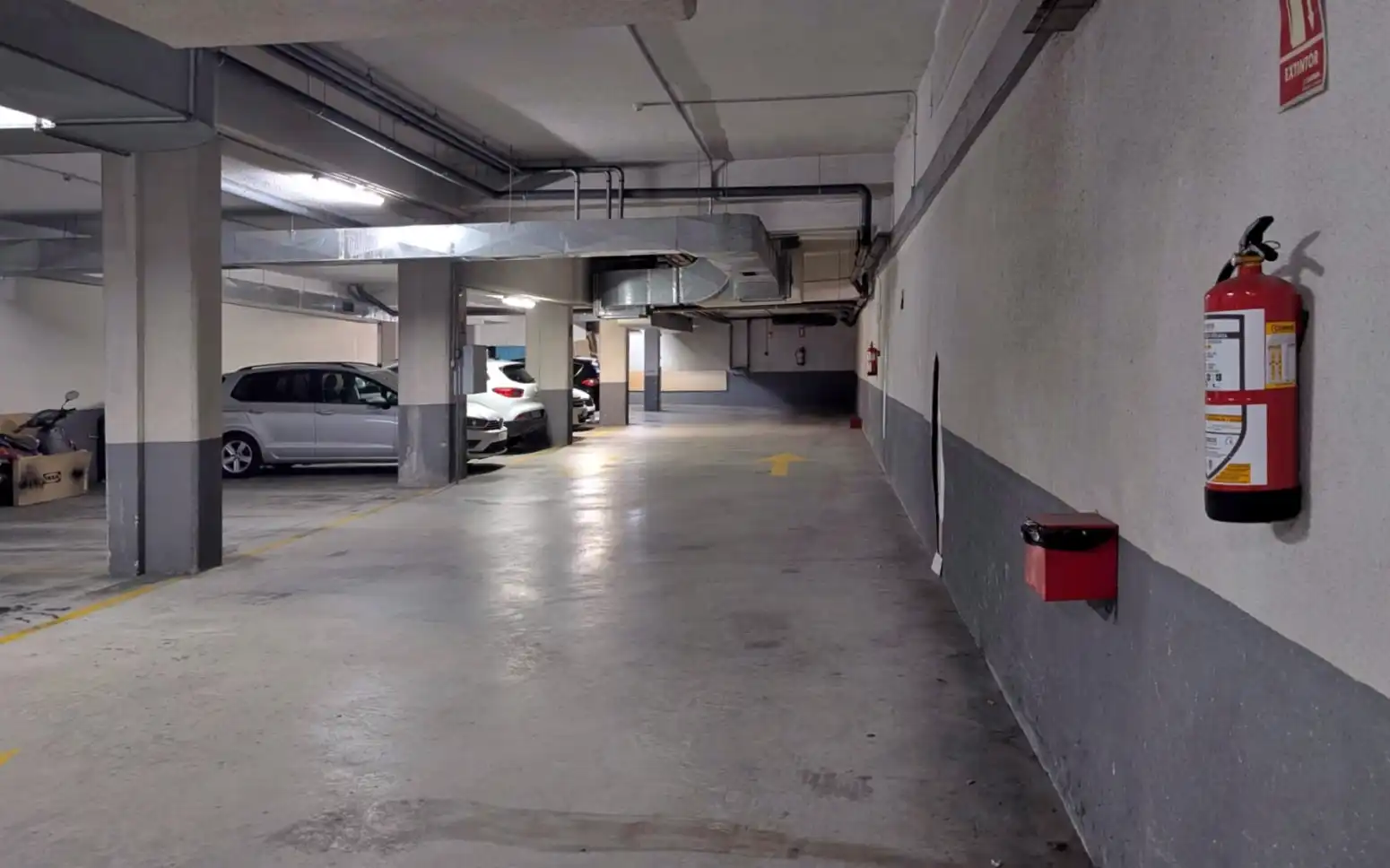 Parking of Flat for sale in Torrelavega   with Heating