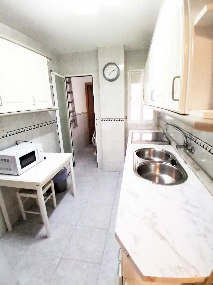 Flat with terrace to rent in Camino de Ronda 124, imagen 17