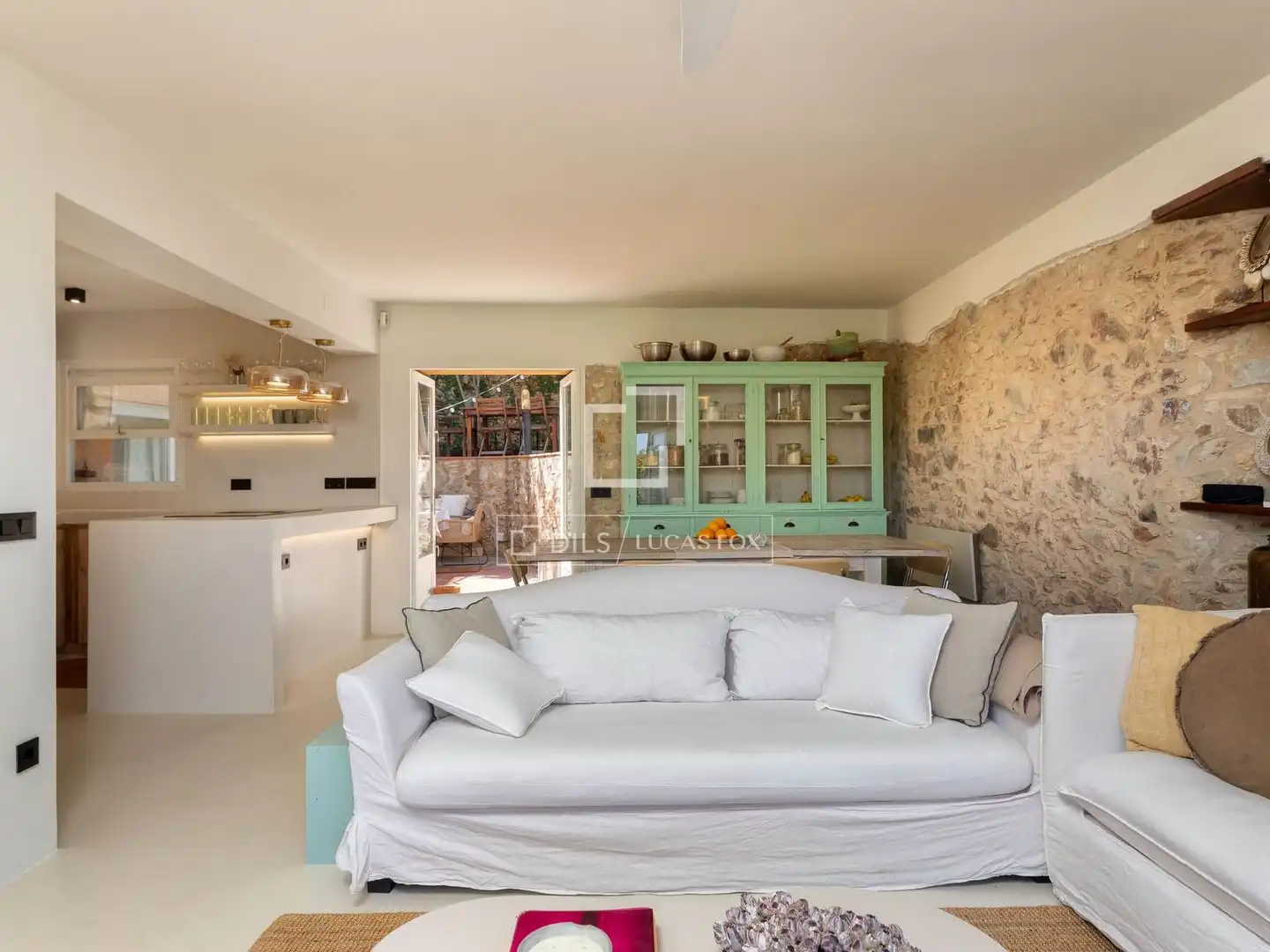 Living room of Houses for sale in Begur  with Heating, Terrace and Storage room