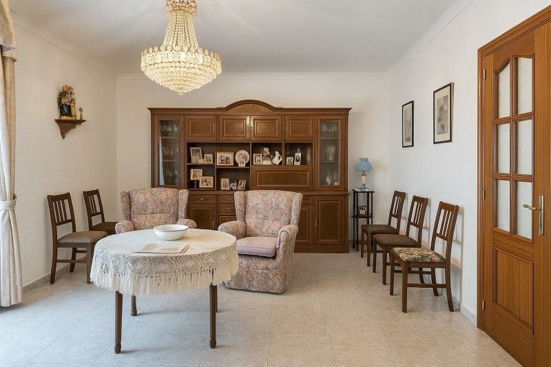 Living room of Flat for sale in Cáceres Capital  with Private garden and Furnished