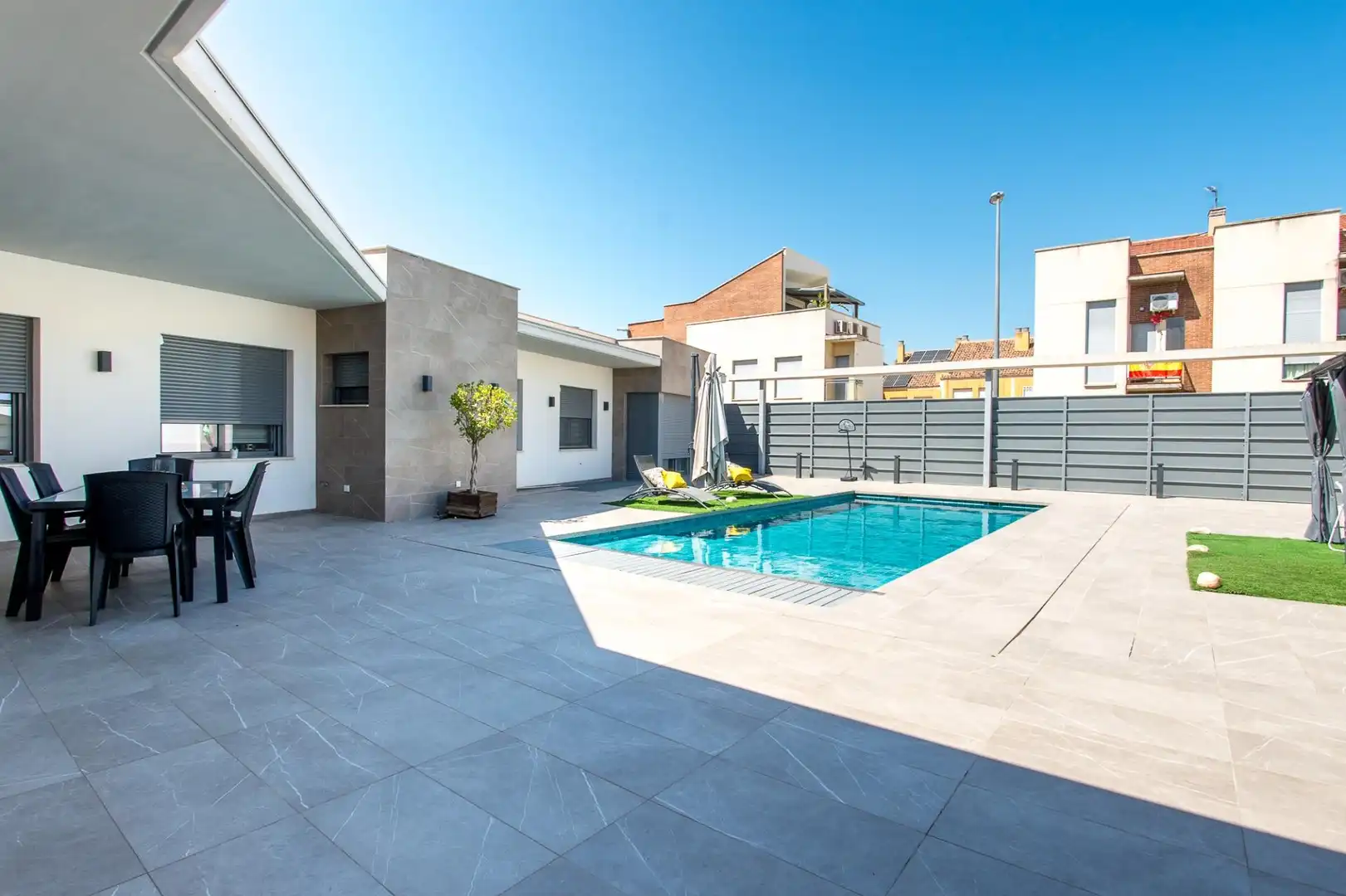 Piscina de Casa o chalet en venta en Murcia con Aire acondicionado, Calefacción y Jardín privado