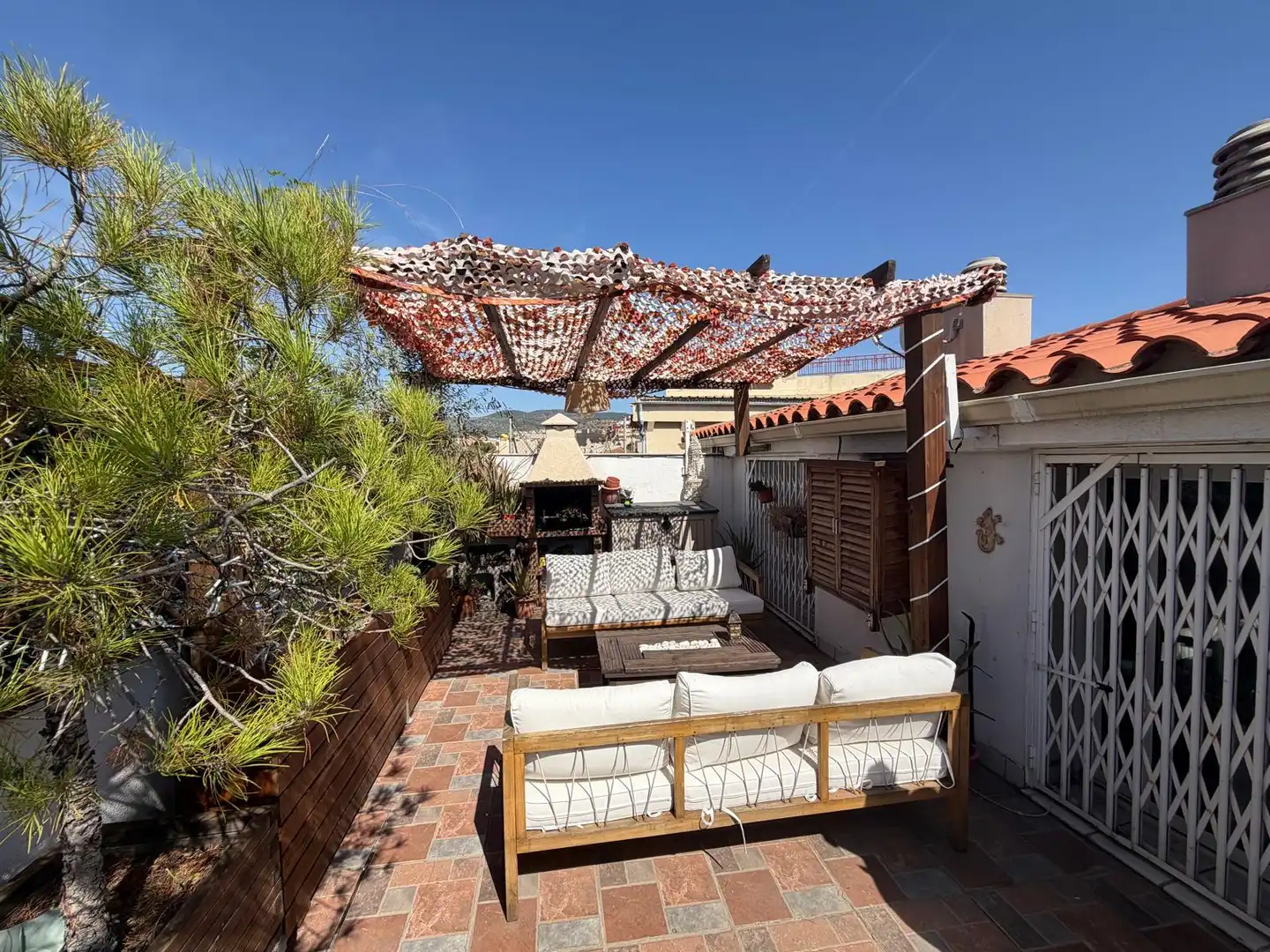 Terrasse von Dachboden zum Verkauf in Badalona mit Klimaanlage, Heizung und Terrasse