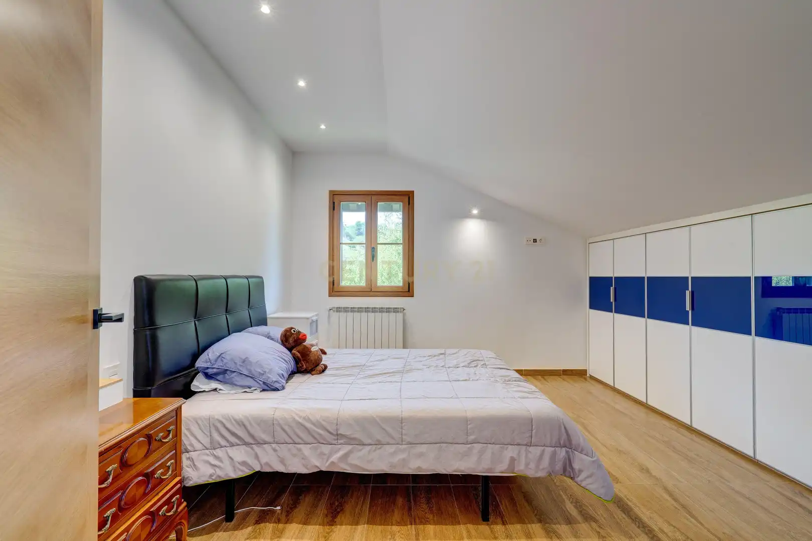 Habitación de Casa o chalet en venta en Irun  con Jardín privado
