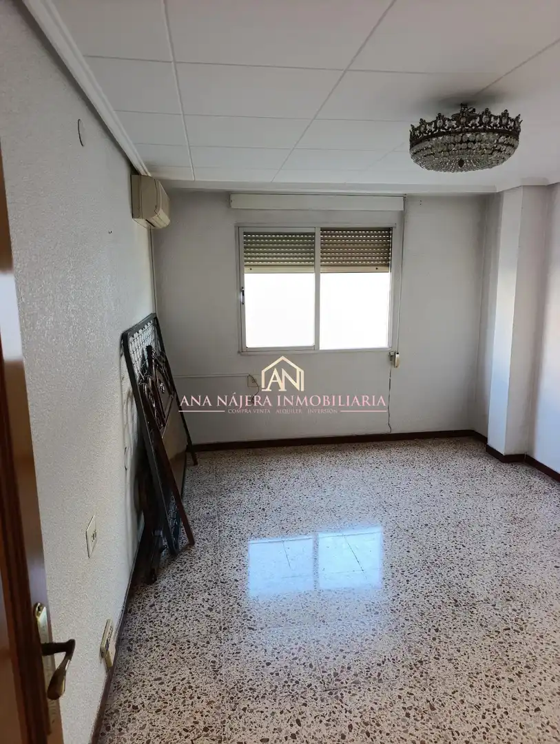 Exterior view of Flat for sale in Manises  with Air Conditioner
