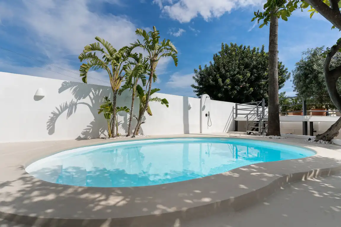 Swimming pool of Detached homes for sale in Torremolinos  with Air Conditioner, Terrace and Swimming Pool