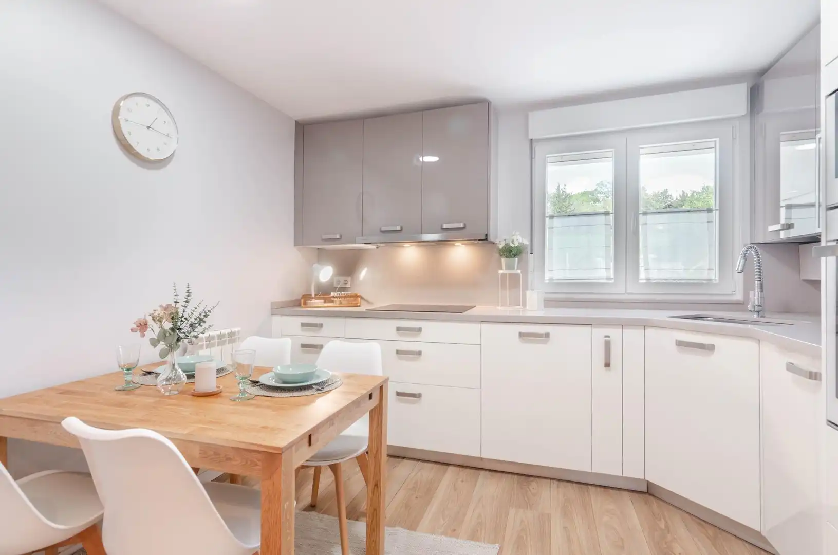 Cocina de Piso en venta en Siero con Calefacción, Trastero y Amueblado