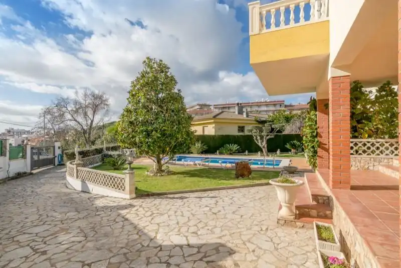Jardín de Casa o chalet en venta en Lloret de Mar con Calefacción, Jardín privado y Piscina
