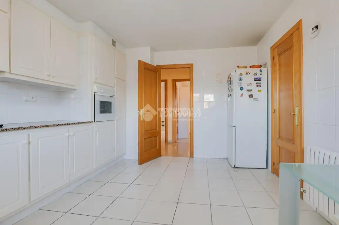 Kitchen of Flat for sale in Granollers  with Heating and Balcony