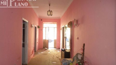 CASA DE PLANTA BAJA JUNTO AL CENTRO DE ARGAMASILLA DE ALBA CON 307 M2