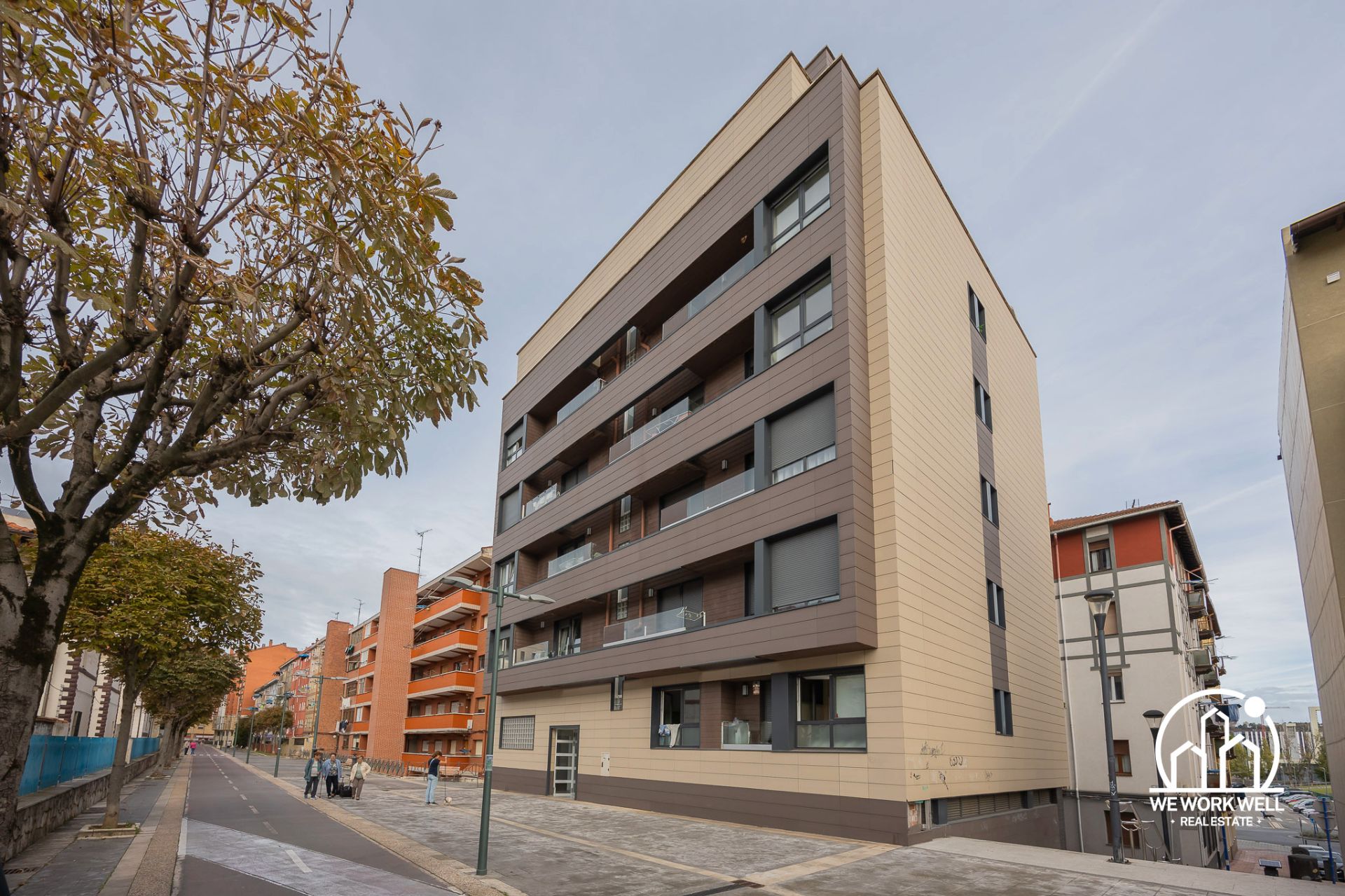Exterior view of Attic for sale in Barakaldo   with Heating, Parquet flooring and Terrace