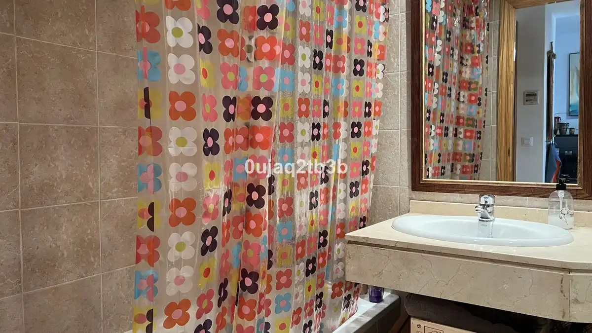 Bany de Apartament en venda en Selwo