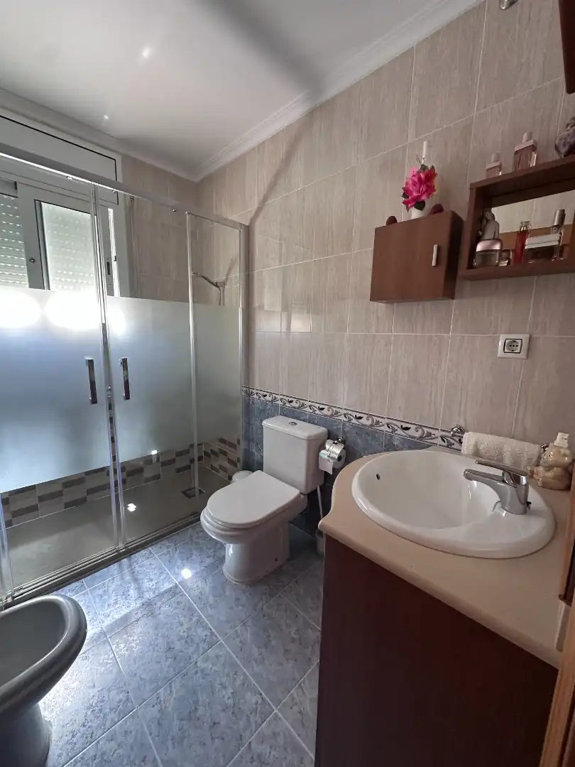 Bathroom of Houses for sale in Torredembarra  with Air Conditioner, Heating and Private garden