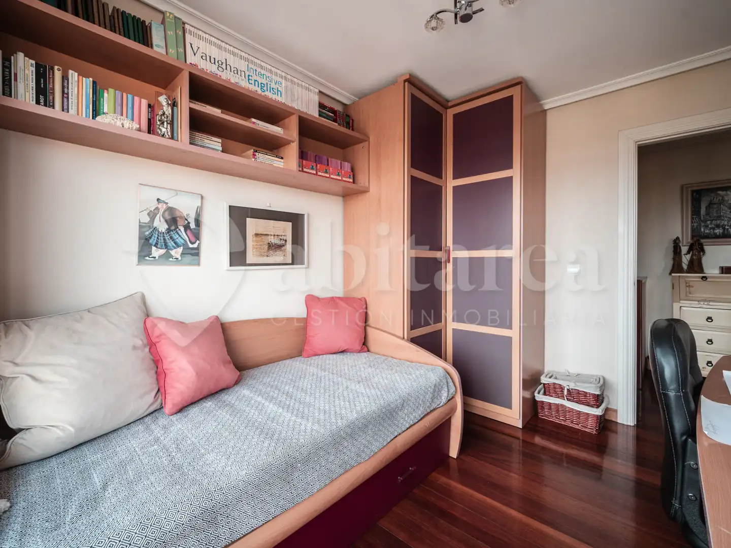 Schlafzimmer von Maisonette zum Verkauf in Santander mit Heizung, Parkett und Abstellraum